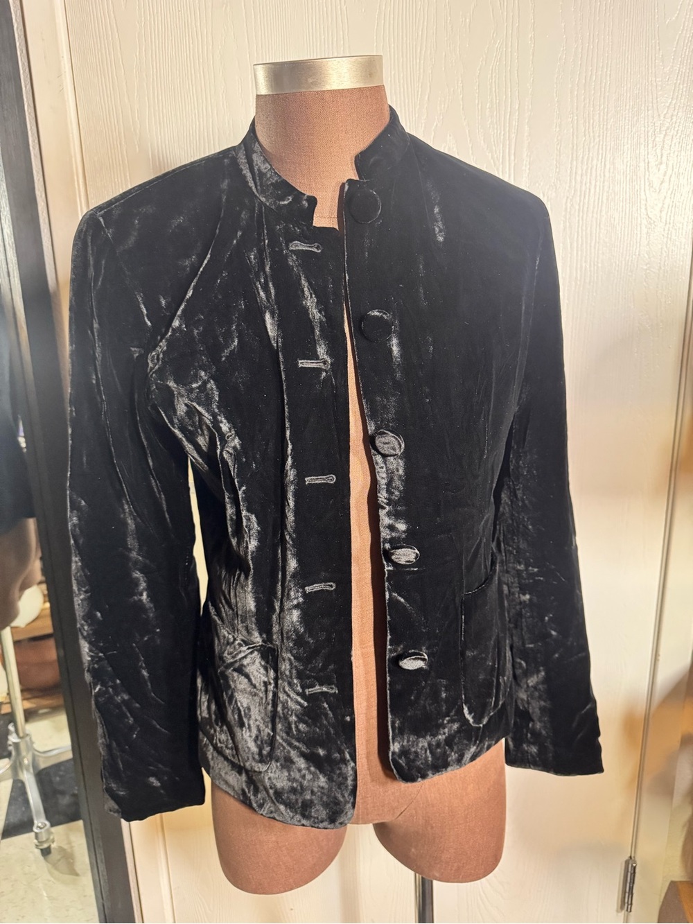 Ann Taylor Black Velvet Mandarin-Collar Blazer